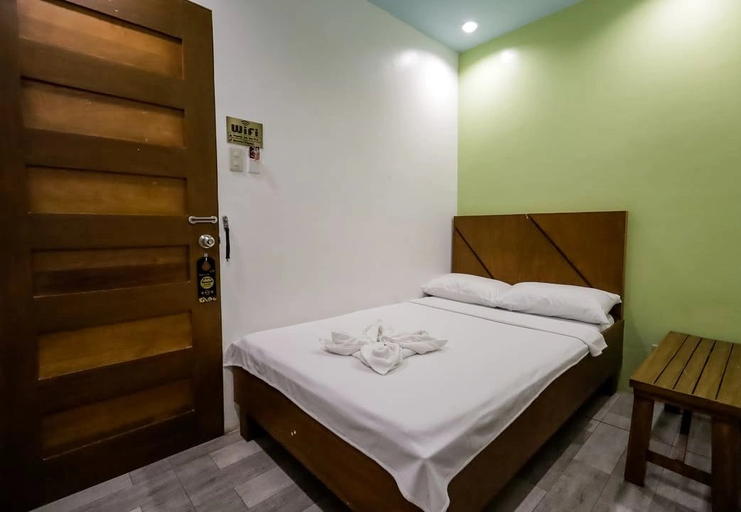 Budget Room